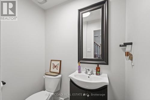 2988 Gulfstream Way, Mississauga, ON - Indoor Photo Showing Bathroom