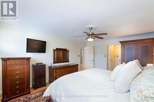 2529 Claymore Crescent, Mississauga, ON - Indoor Photo Showing Bedroom