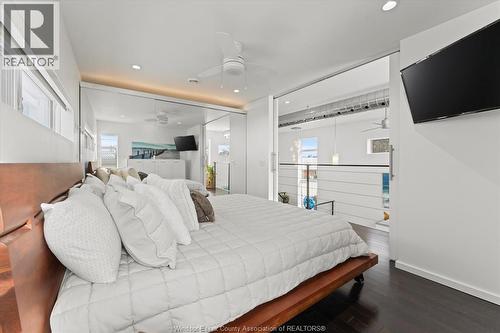 136 Lowes Sideroad, Amherstburg, ON - Indoor Photo Showing Bedroom