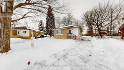 30 FARR AVENUE  Toronto, ON M9V 2A6