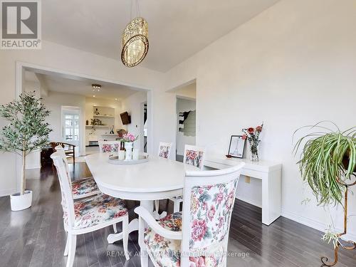 2 Yorkton Boulevard, Markham, ON - Indoor Photo Showing Dining Room