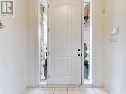 2 Yorkton Boulevard, Markham, ON - Indoor Photo Showing Other Room