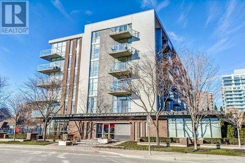 208 - 70 PORT STREET E  Mississauga, ON L5G 4V8