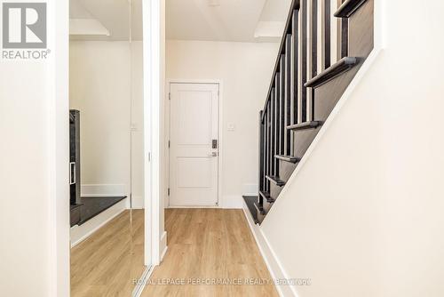 225 Makadewa Private, Ottawa, ON - Indoor Photo Showing Other Room