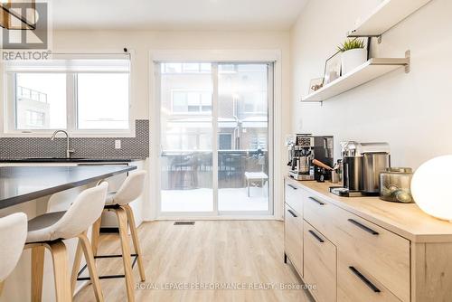 Walkout to balcony - 225 Makadewa Private, Ottawa, ON - Indoor