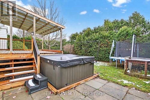 12 Apache Crescent, Ottawa, ON - Outdoor With Deck Patio Veranda
