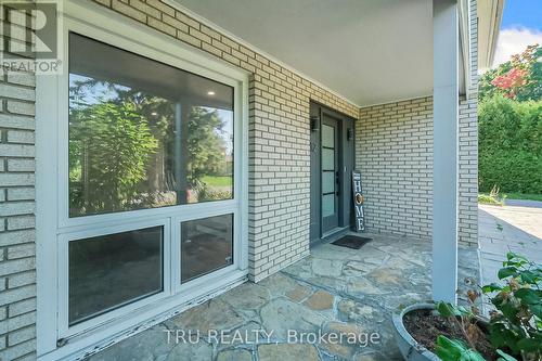 12 Apache Crescent, Ottawa, ON - Outdoor With Exterior