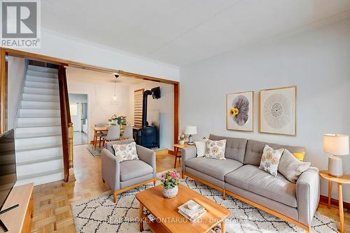195 Islington Avenue, Toronto, ON - Indoor Photo Showing Living Room