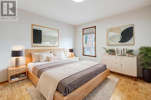 195 Islington Avenue, Toronto, ON - Indoor Photo Showing Bedroom