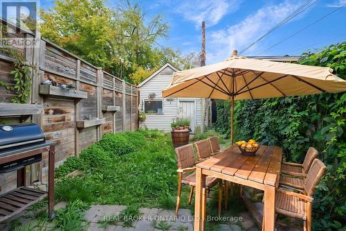 195 Islington Avenue, Toronto, ON - Outdoor