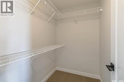 326 Katz Avenue, Saskatoon, SK - Indoor With Storage