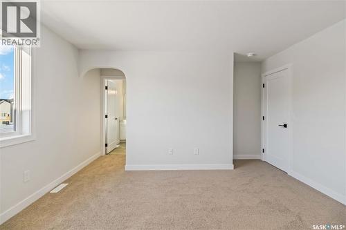 326 Katz Avenue, Saskatoon, SK - Indoor Photo Showing Other Room