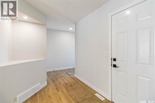 326 Katz Avenue, Saskatoon, SK - Indoor Photo Showing Other Room