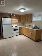 LOWER - 41 CARTWRIGHT AVENUE  Toronto, ON M6A 1T9