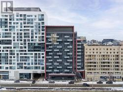 621 - 560 FRONT STREET W  Toronto, ON M5V 1C1