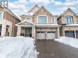 2 - 7 FASCINATION STREET  Brampton, ON L6R 0B3