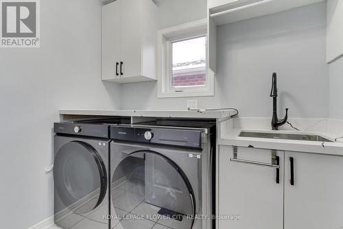 4826 Auckland Avenue, Mississauga, ON - Indoor Photo Showing Laundry Room