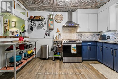 464 Gorham Road, Fort Erie (Ridgeway), ON - Indoor Photo Showing Bedroom