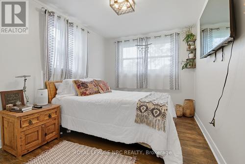 464 Gorham Road, Fort Erie (Ridgeway), ON - Indoor Photo Showing Bedroom