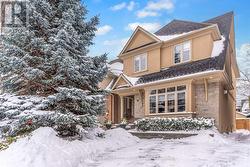 79 RAYMOND AVENUE  Toronto, ON M6S 2B1