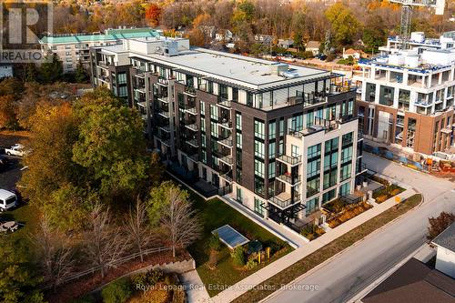 Building - 209 - 42 Mill Street, Halton Hills, ON - Outdoor