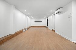 2223 Rue de Coleraine  Montréal (Le Sud-Ouest), QC H3K 1S2