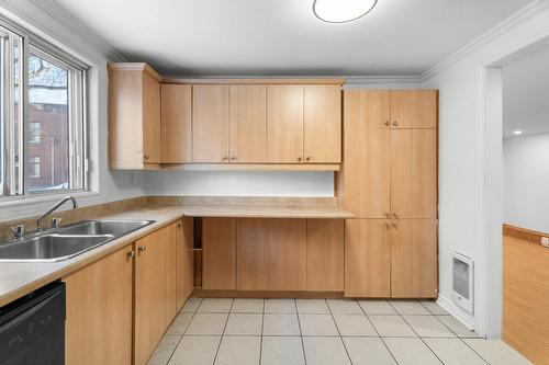 Kitchen - 2223 Rue De Coleraine, Montréal (Le Sud-Ouest), QC - Indoor Photo Showing Kitchen With Double Sink