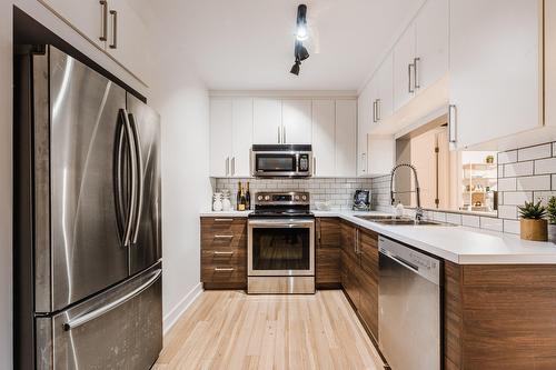 Cuisine - 960 Rue Moquin, Chambly, QC - Indoor Photo Showing Kitchen With Double Sink