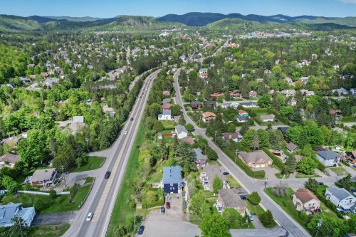 Photo aérienne - 17 Av. Des Érables, Saint-Sauveur, QC - Outdoor With View