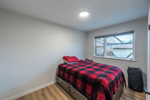 1483 Manitoba Street, Penticton, BC - Indoor Photo Showing Bedroom