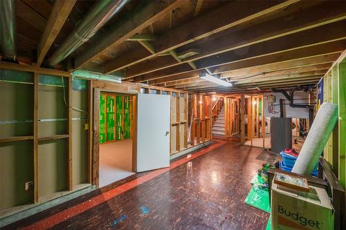 1483 Manitoba Street, Penticton, BC - Indoor Photo Showing Basement