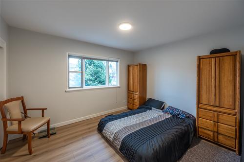 1483 Manitoba Street, Penticton, BC - Indoor Photo Showing Bedroom