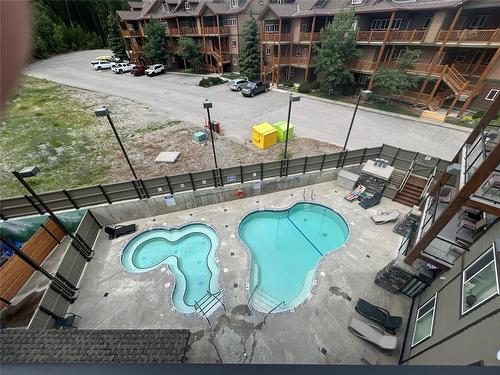 413-400 Stemwinder Drive, Kimberley, BC - Outdoor With In Ground Pool