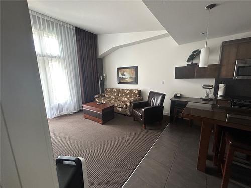 413-400 Stemwinder Drive, Kimberley, BC - Indoor