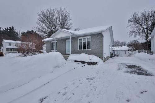 276 Rue Nixon  Gatineau (Buckingham), QC J8L 3W3