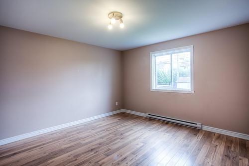 Chambre à coucher - 4658 Rue Esther-Pariseau, Laval (Chomedey), QC - Indoor Photo Showing Other Room