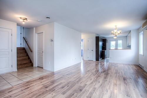 Salon - 4658 Rue Esther-Pariseau, Laval (Chomedey), QC - Indoor Photo Showing Other Room