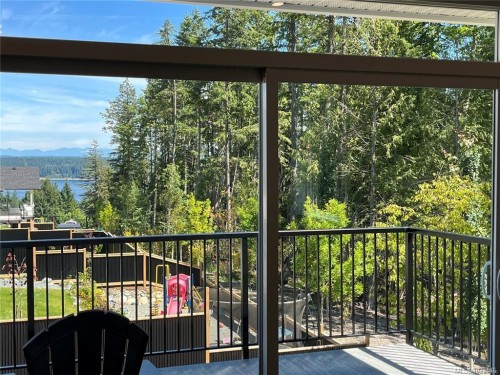 671 Sanderson Rd  Ladysmith, BC V9G 0A7