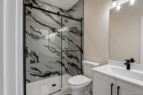 811 Stringer Way, Ladysmith, BC 