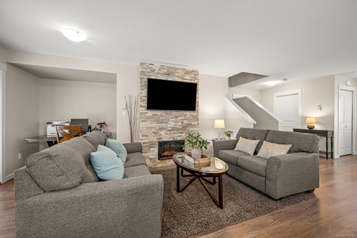 817 Tracker Pl, Comox, BC 