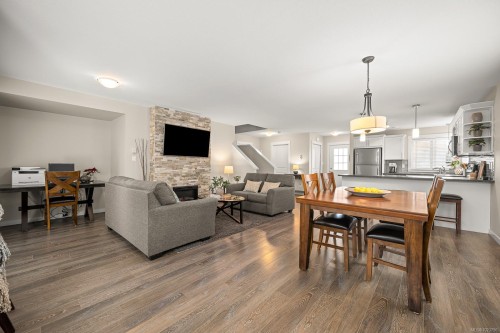 817 Tracker Pl, Comox, BC 