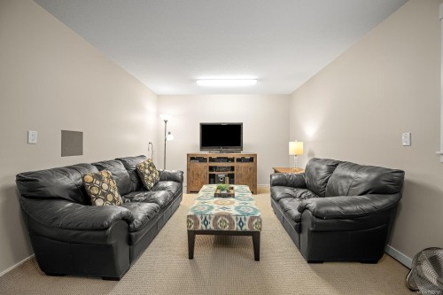 817 Tracker Pl, Comox, BC 