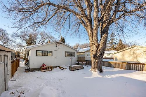 585 Edison Ave, Winnipeg, MB 