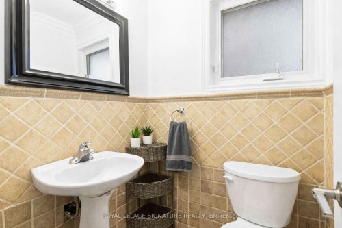 4281 Torino Crescent, Mississauga, ON - Indoor Photo Showing Bathroom