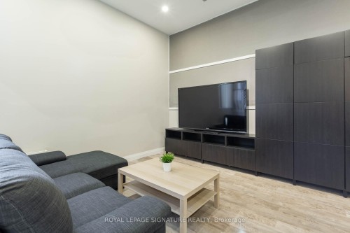 1969 Balsam Avenue, Mississauga, ON - Indoor Photo Showing Other Room