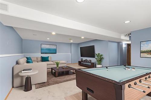 21 Pinehurst Lane, Mitchell, MB 