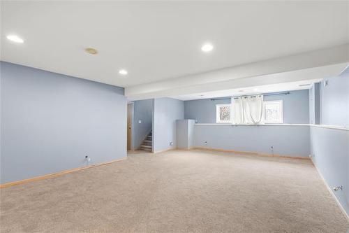 21 Pinehurst Lane, Mitchell, MB 