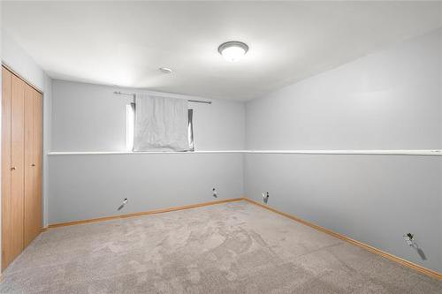 21 Pinehurst Lane, Mitchell, MB 