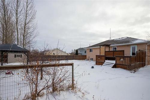 21 Pinehurst Lane, Mitchell, MB 