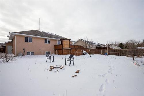 21 Pinehurst Lane, Mitchell, MB 